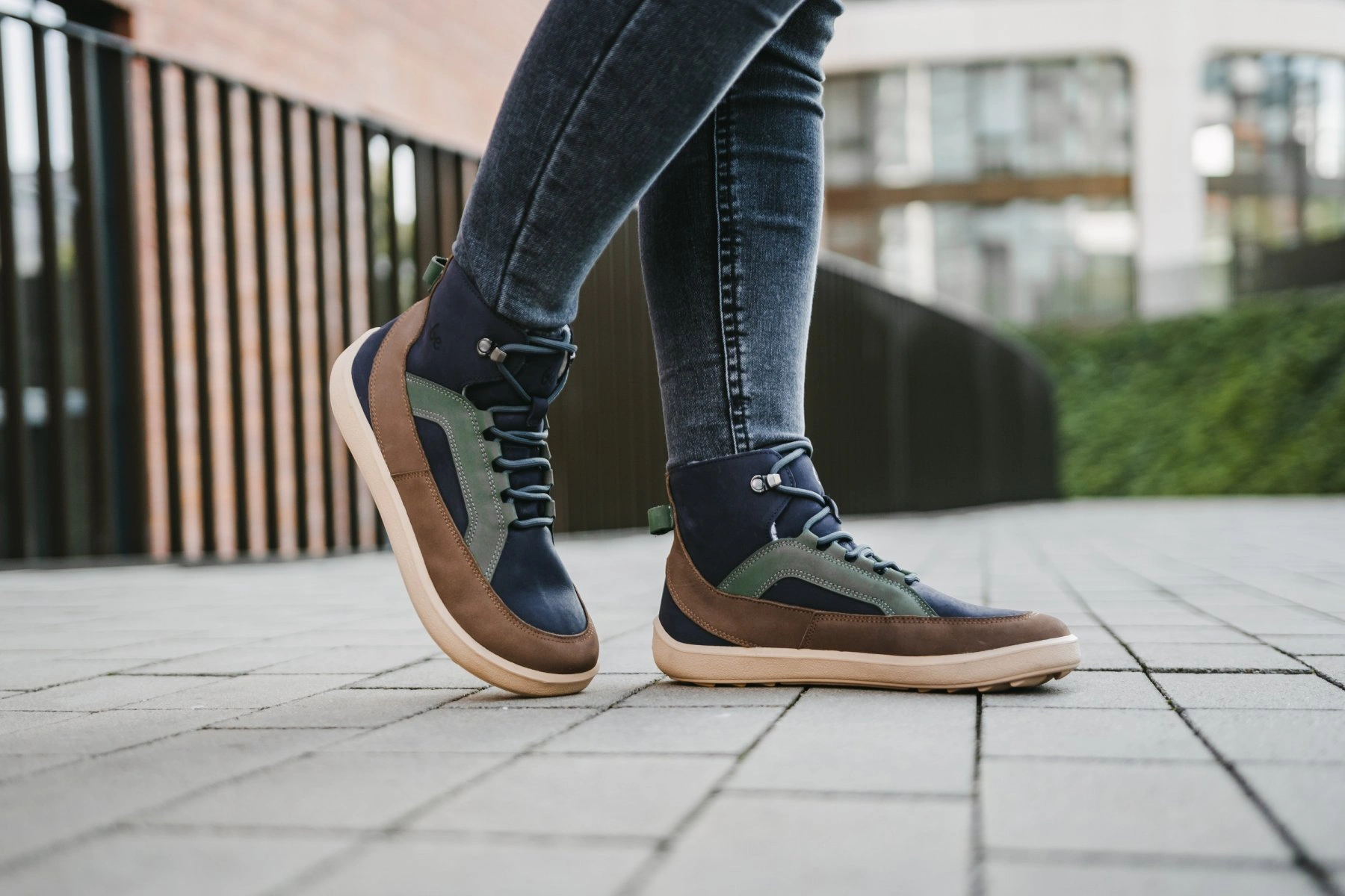 barefoot topanky be lenka york navy brown beige 58533 size large v 1