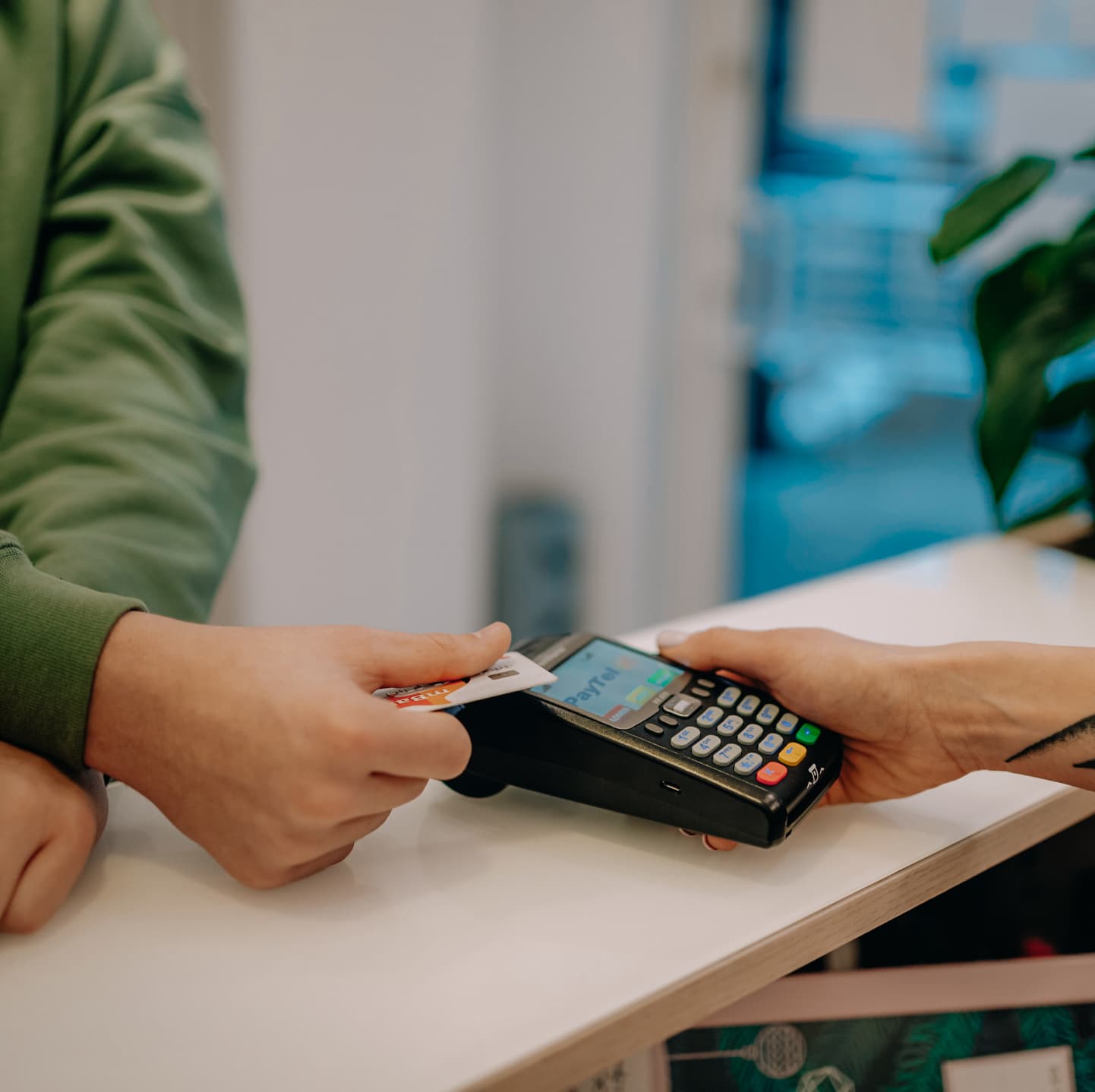 slider img on landing 4 at 2x